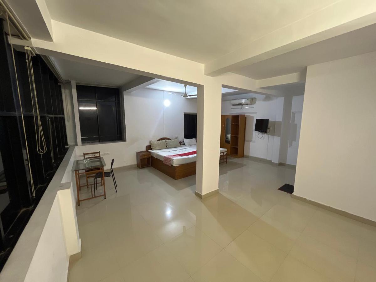 Tower 21 Regency Hotel Kochi ภายนอก รูปภาพ